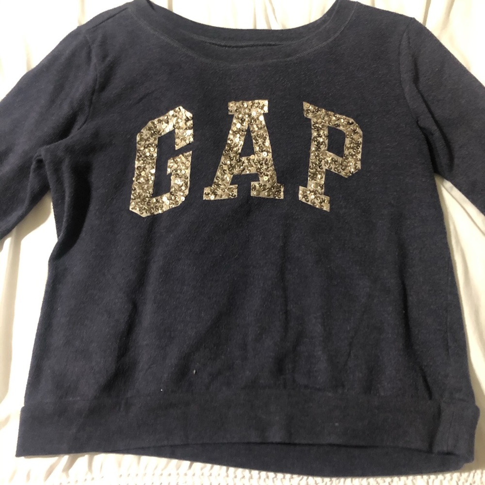 GAP sweater